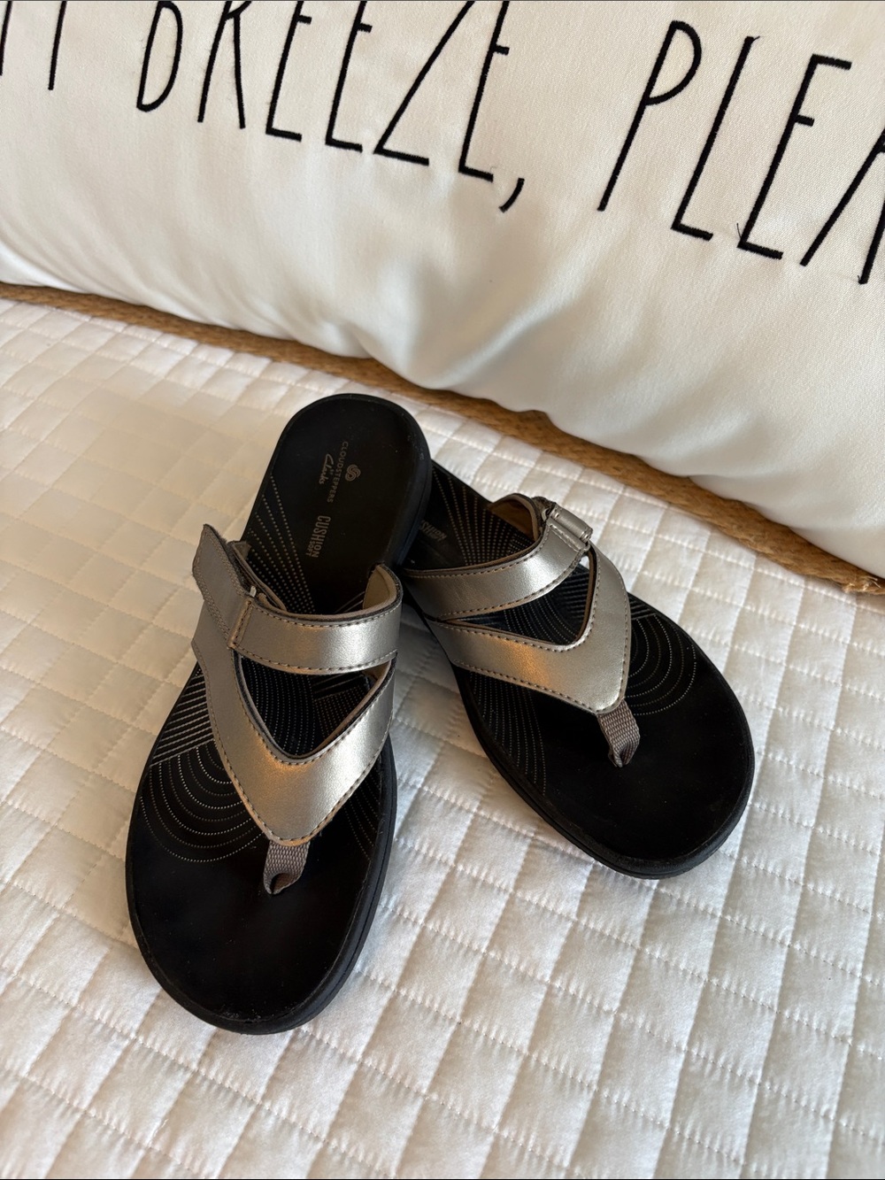 Cloudsteppers by Clarks Silver and Black Comfort Thong Sandals